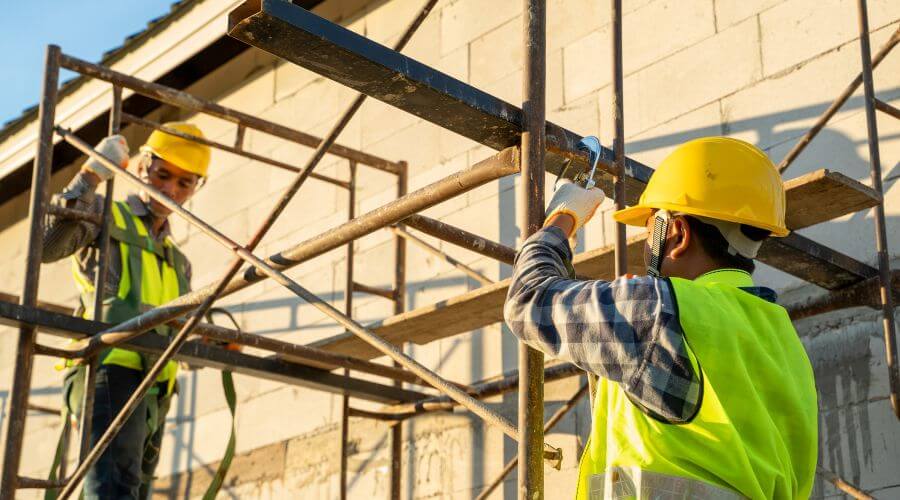 Expert flood damage restoration services in Windsor, IL